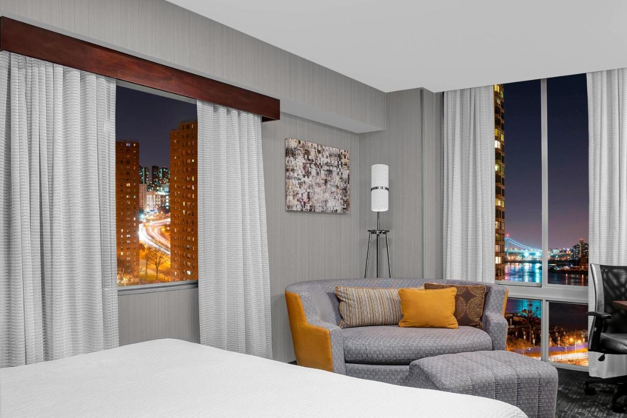 Courtyard New York Manhattan/Upper East Side Екстериор снимка